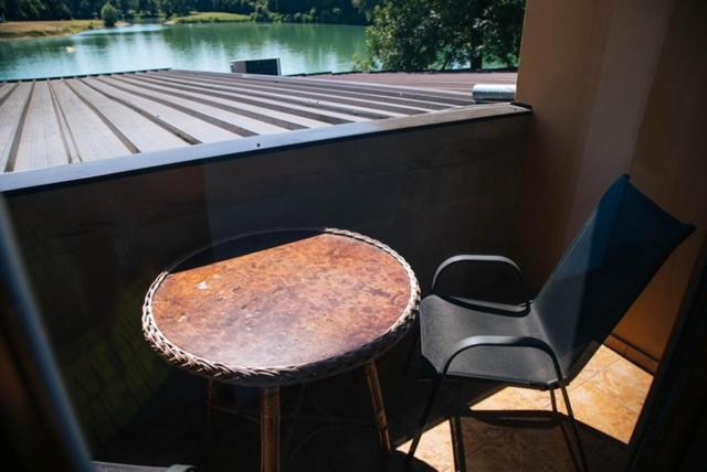 Jezero Laminci Bosanska Gradiska Exterior foto