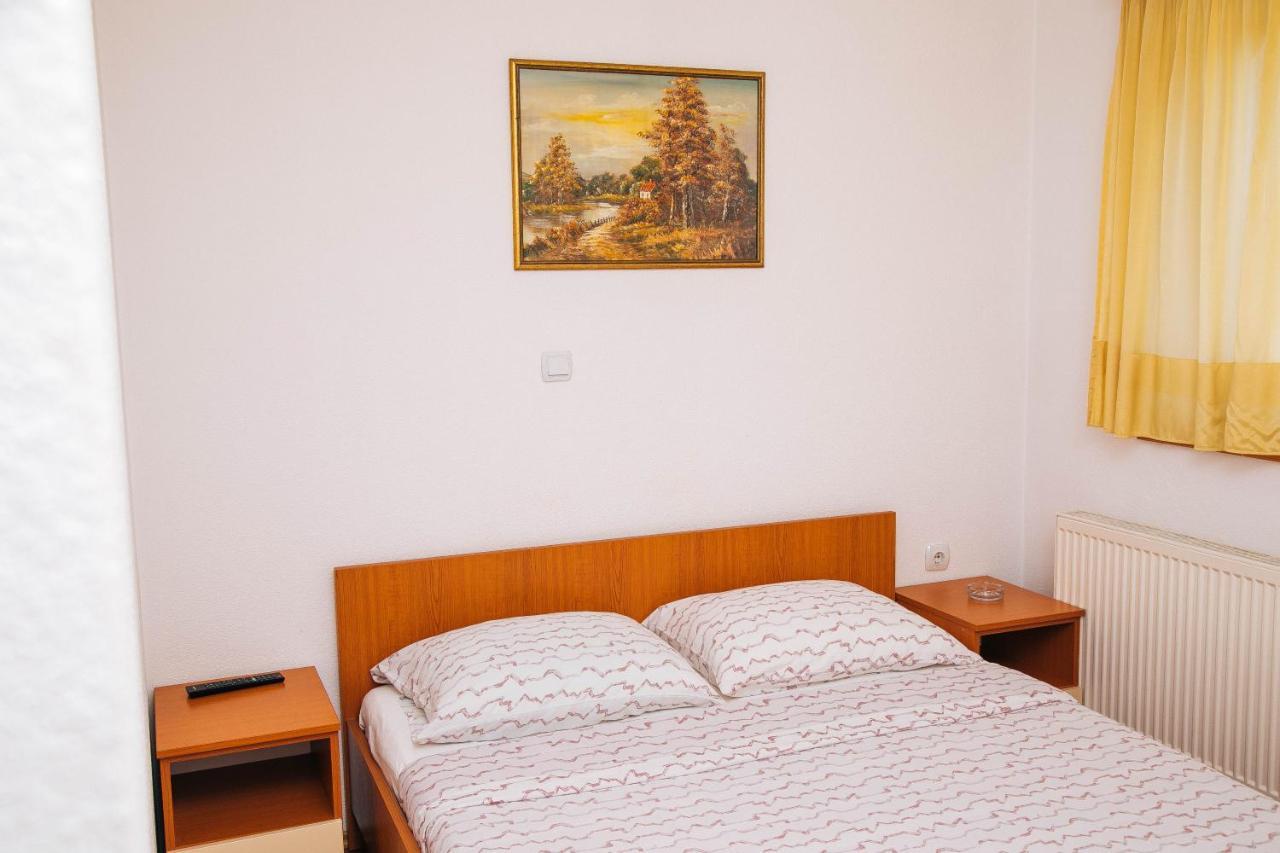 Jezero Laminci Bosanska Gradiska Exterior foto
