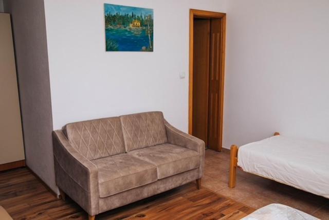 Jezero Laminci Bosanska Gradiska Exterior foto